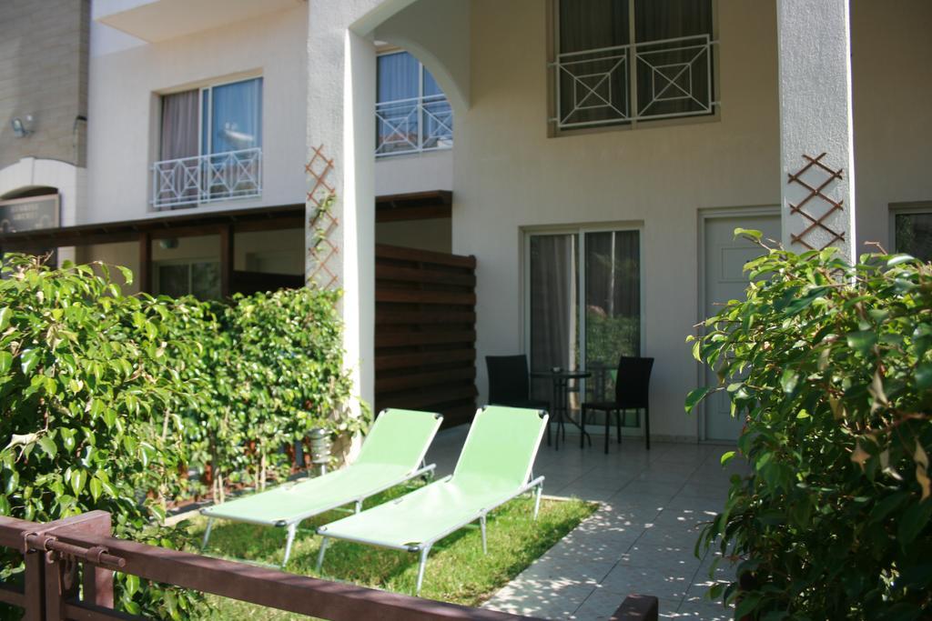 Sunrise Arches Apartments Limassol Room photo