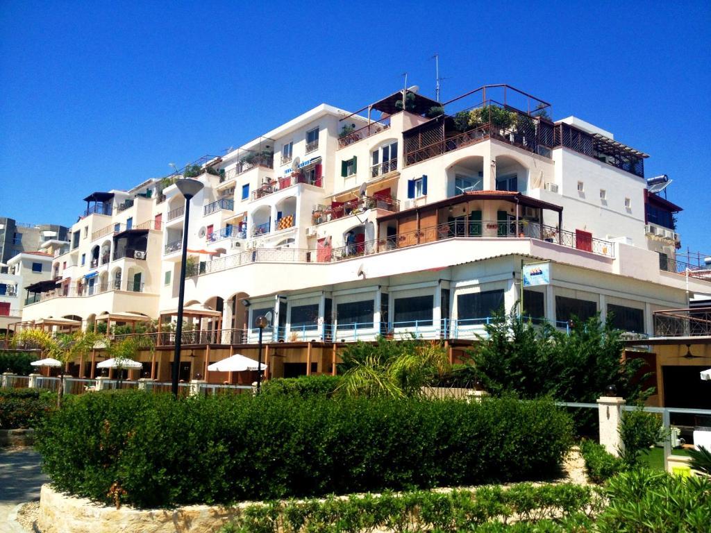 Sunrise Arches Apartments Limassol Exterior photo